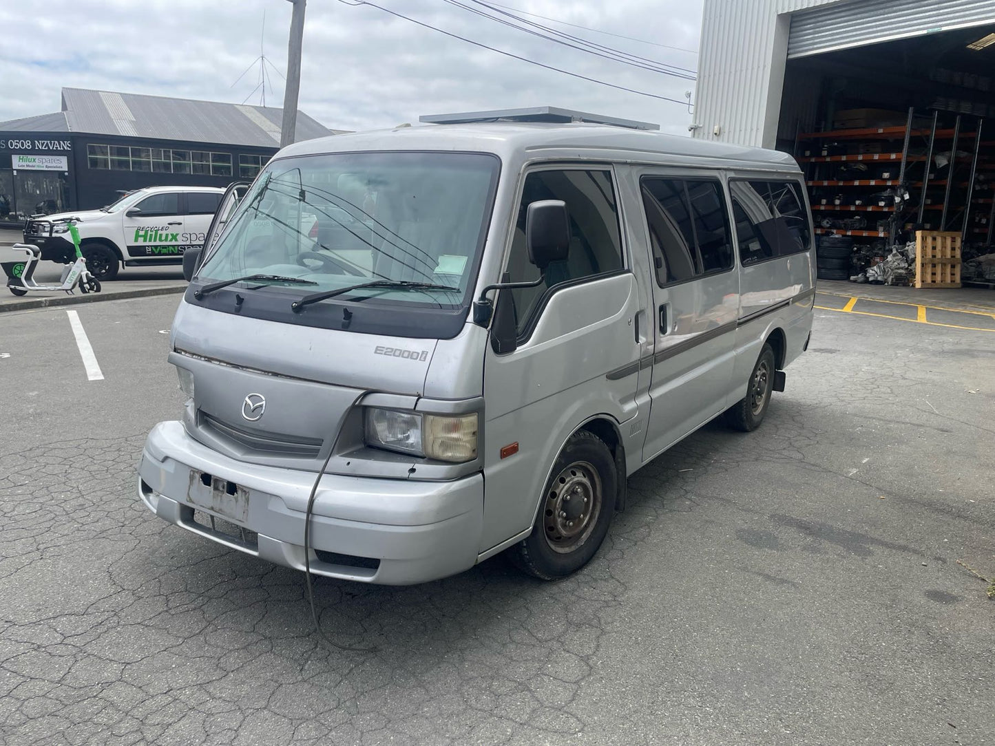 MAZDA BONGO (SK LWB) 2010