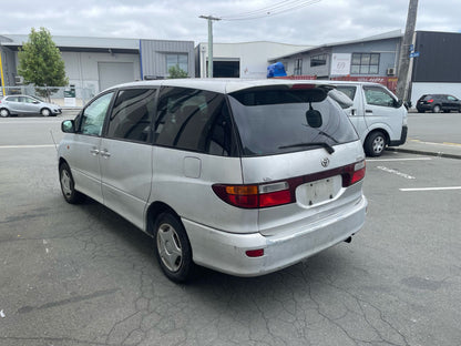 TOYOTA ESTIMA (ACR30) 2000