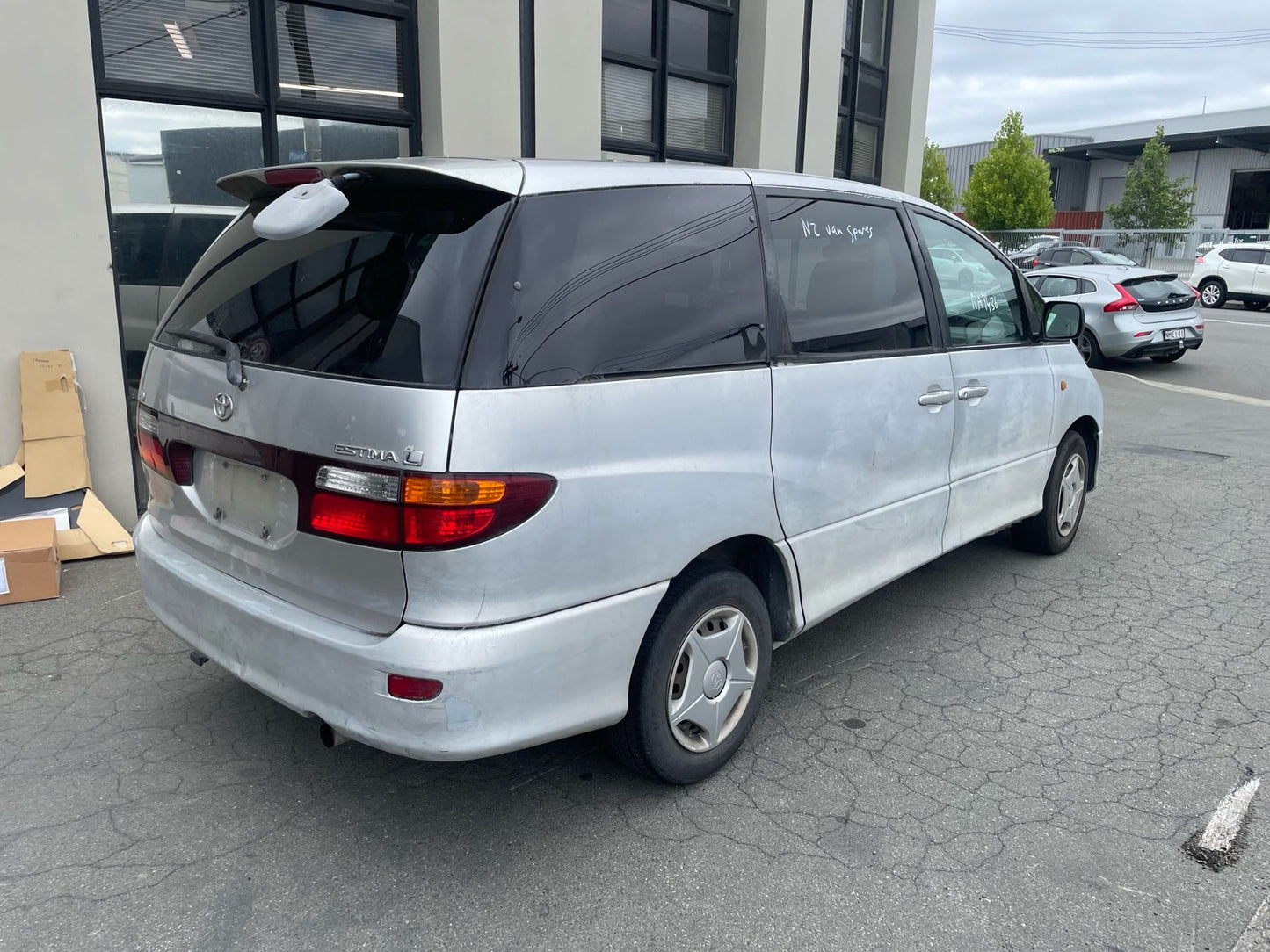 TOYOTA ESTIMA (ACR30) 2000