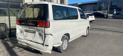 NISSAN ELGRAND (E50) 2001