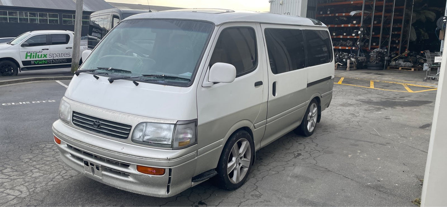 TOYOTA HIACE SUPER CUSTOM  (KZH100) 1997