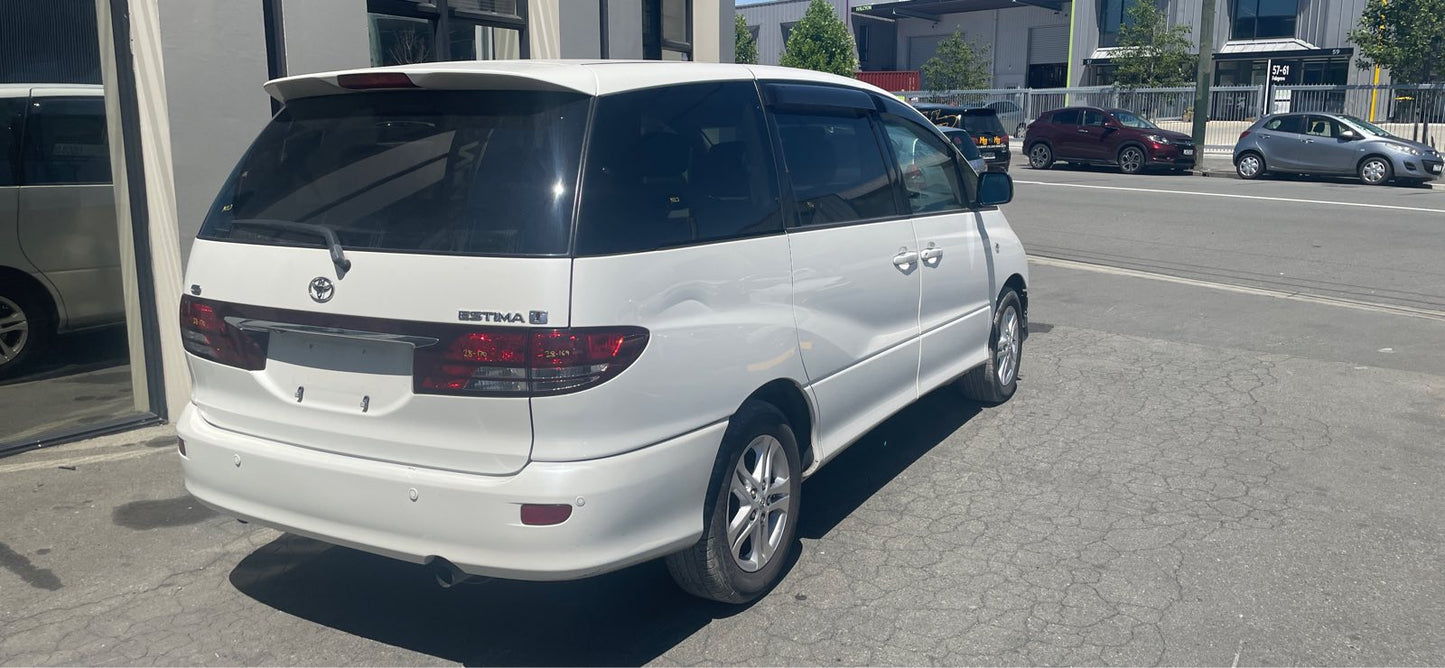 TOYOTA ESTIMA (ACR30) 2004