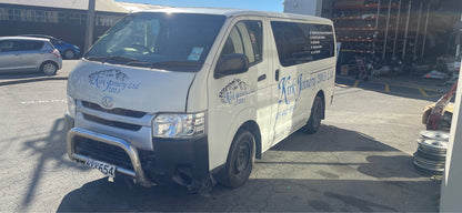 TOYOTA HIACE (KDH201) 2015