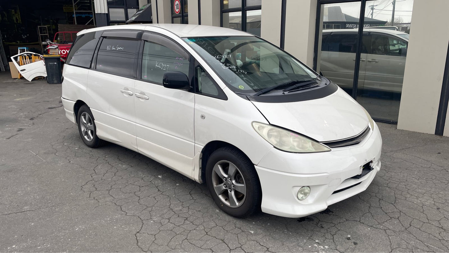 TOYOTA ESTIMA (ACR30) 2005