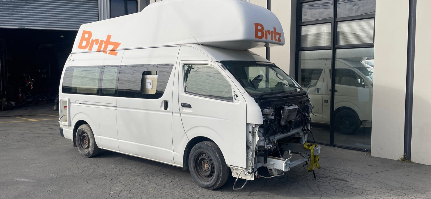 TOYOTA HIACE (KDH221) 2017