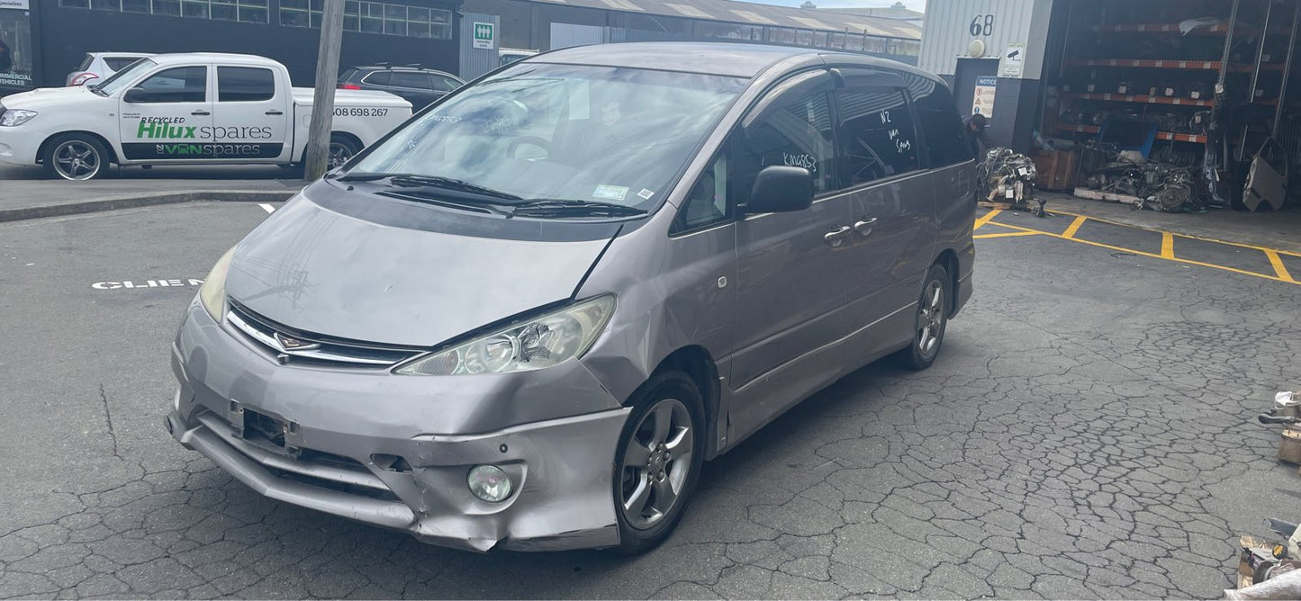 TOYOTA ESTIMA (ACR30) 2005