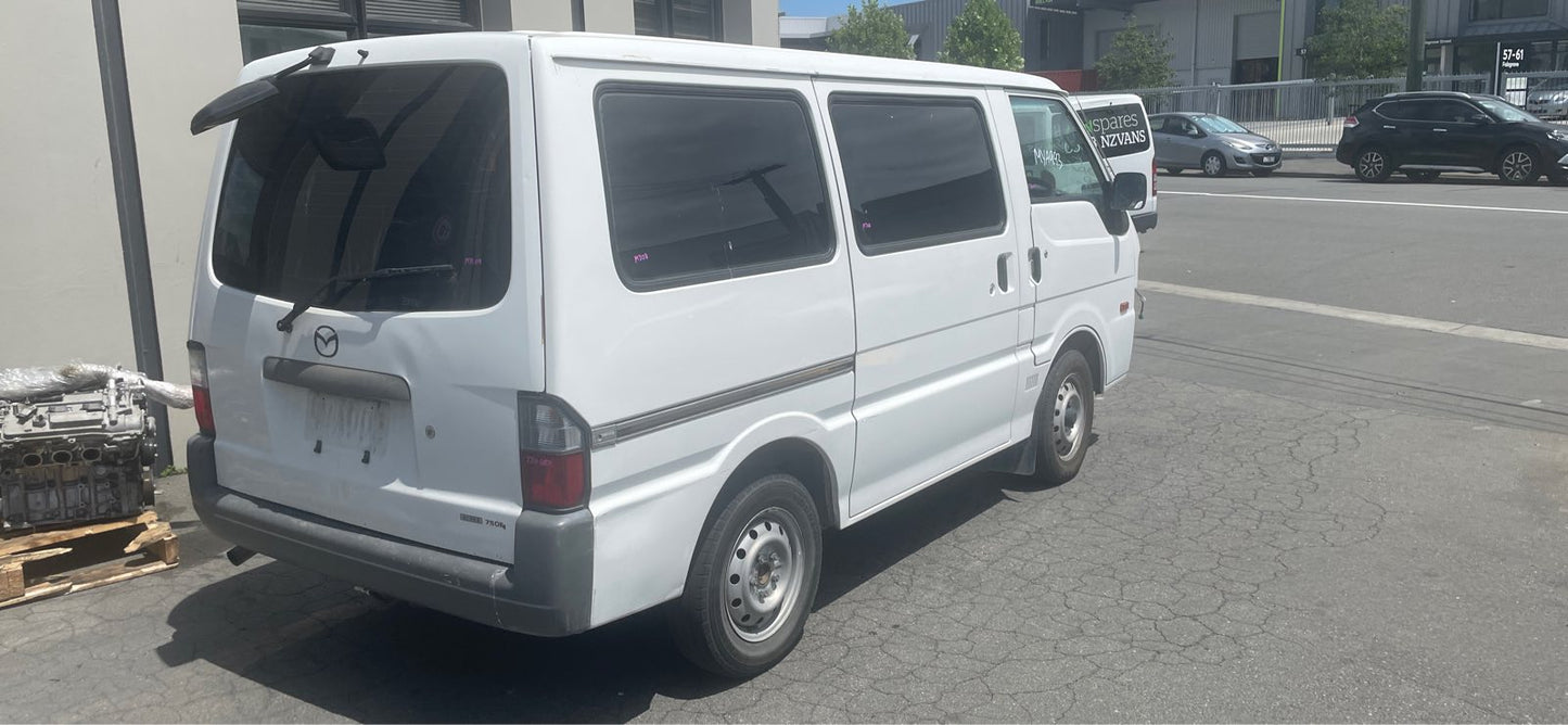 MAZDA BONGO (SK82) 2014