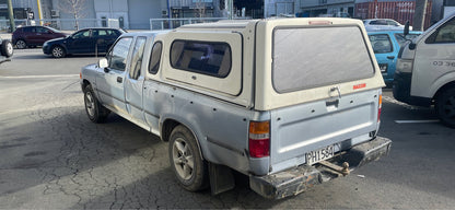 TOYOTA HILUX (RN90) 1990