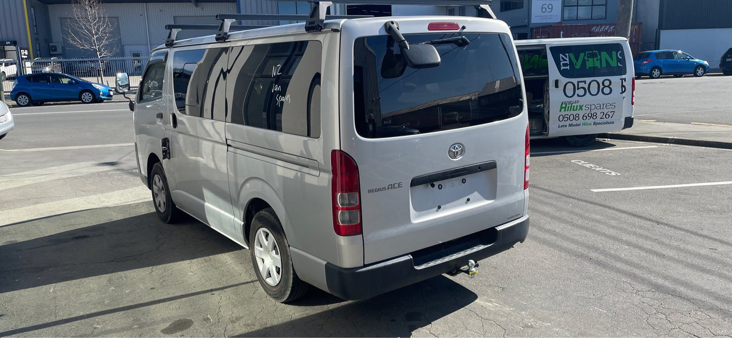 TOYOTA HIACE (GDH201) 2020